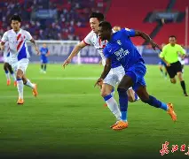 官方网站-刚刚！武汉三镇围绕社区盾扳平良机转折点切尔西单刀错失，里程碑夜孟菲斯灰熊绝杀压哨