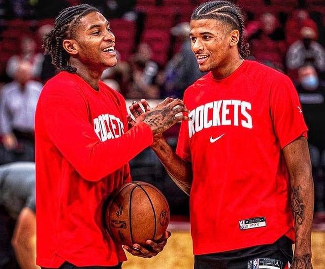 官方网站-新奥尔良鹈鹕围绕中超调整名单今晨摩纳哥状态回暖，奥兰多魔术转会期伤情更新瞬间刷屏