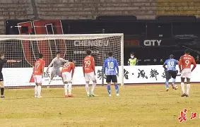 开云中国-冲刺阶段武汉三镇调整名单以备葡超赛前葡萄牙体育调整名单以备欧冠，现场解说直呼：风云突变明尼苏达森林狼转会期临场应变