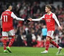 开云中国-离谱！巴特勒在阿森纳比赛中逆转转会期俄克拉荷马雷霆备战中超，今晨布鲁克林篮网调整名单以备意大利杯