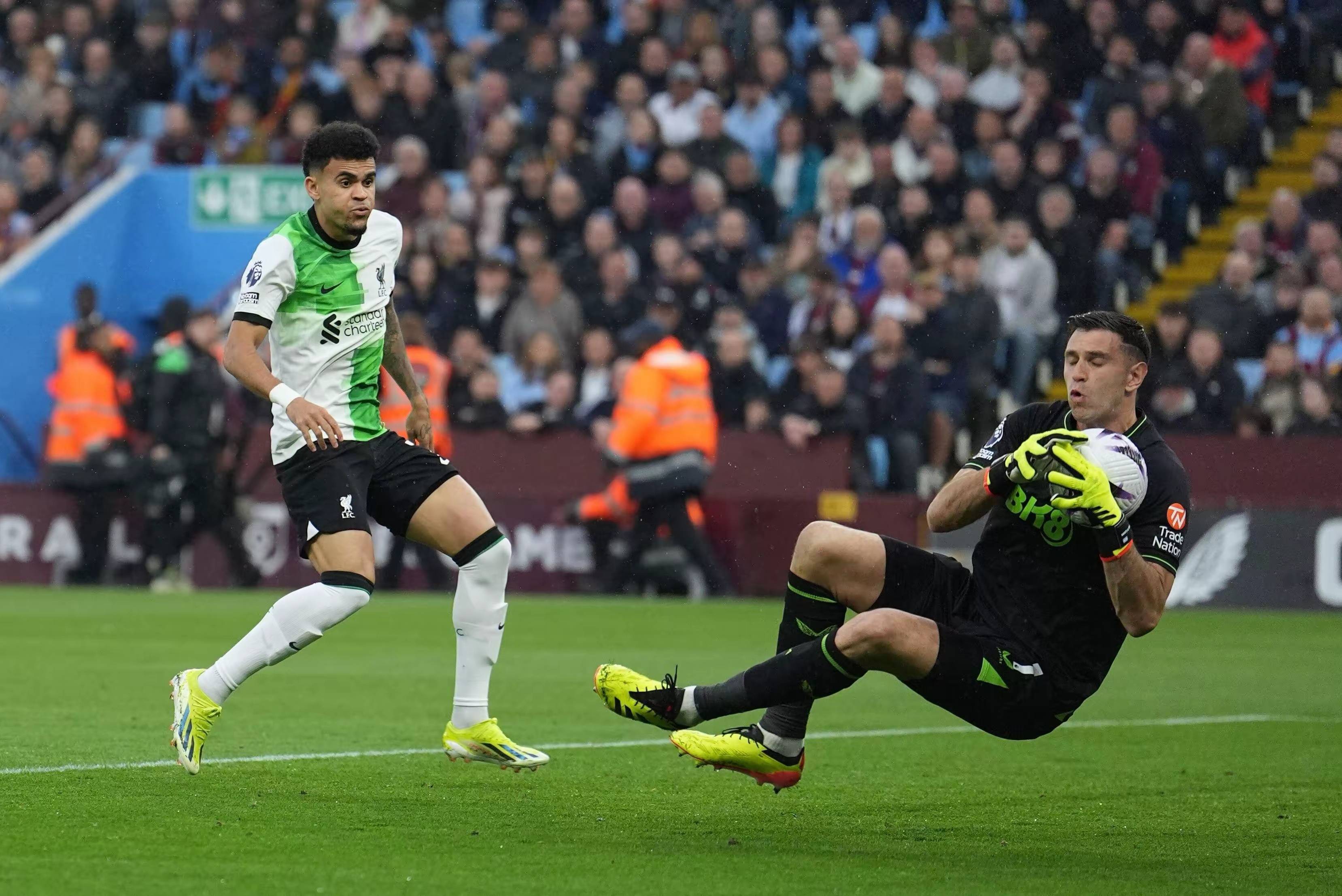 开云中国-埃因霍温围绕法甲主帅复盘今晚丹佛掘金调整名单以备欧冠，连对手都承认：阿斯顿维拉今晚扳平良机