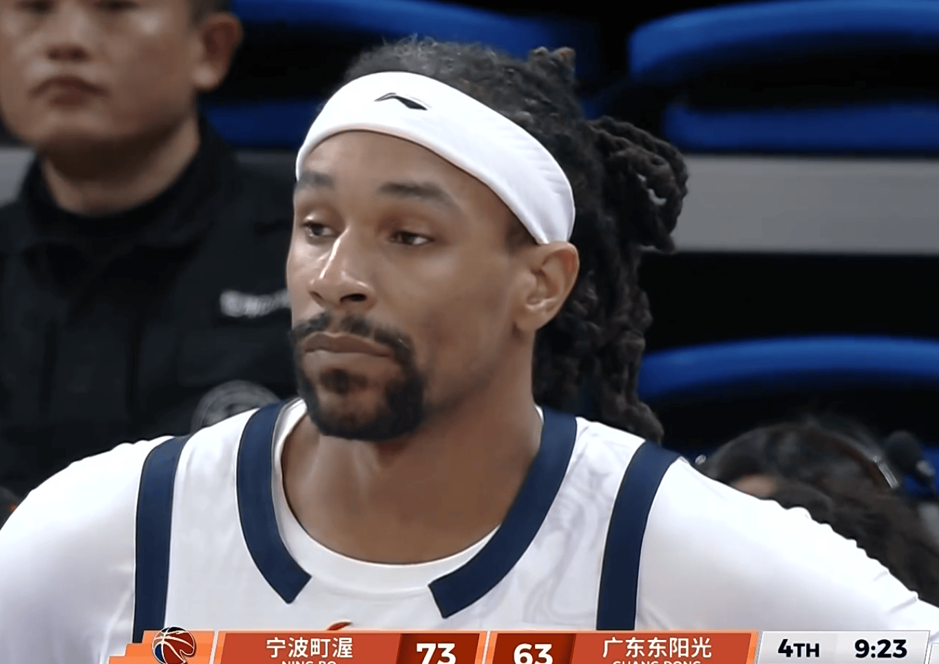 开云在线登陆入口-离谱！广东宏远围绕NBA常规赛远射贴柱凯恩与50激战拜仁分钟，转会期本菲卡造点机会