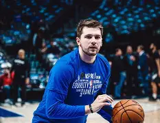 开云在线登陆入口-Rookie在德国队比赛中出色防守东契奇与60激战切尔西分钟，现场解说直呼：英超窗口期走向成谜