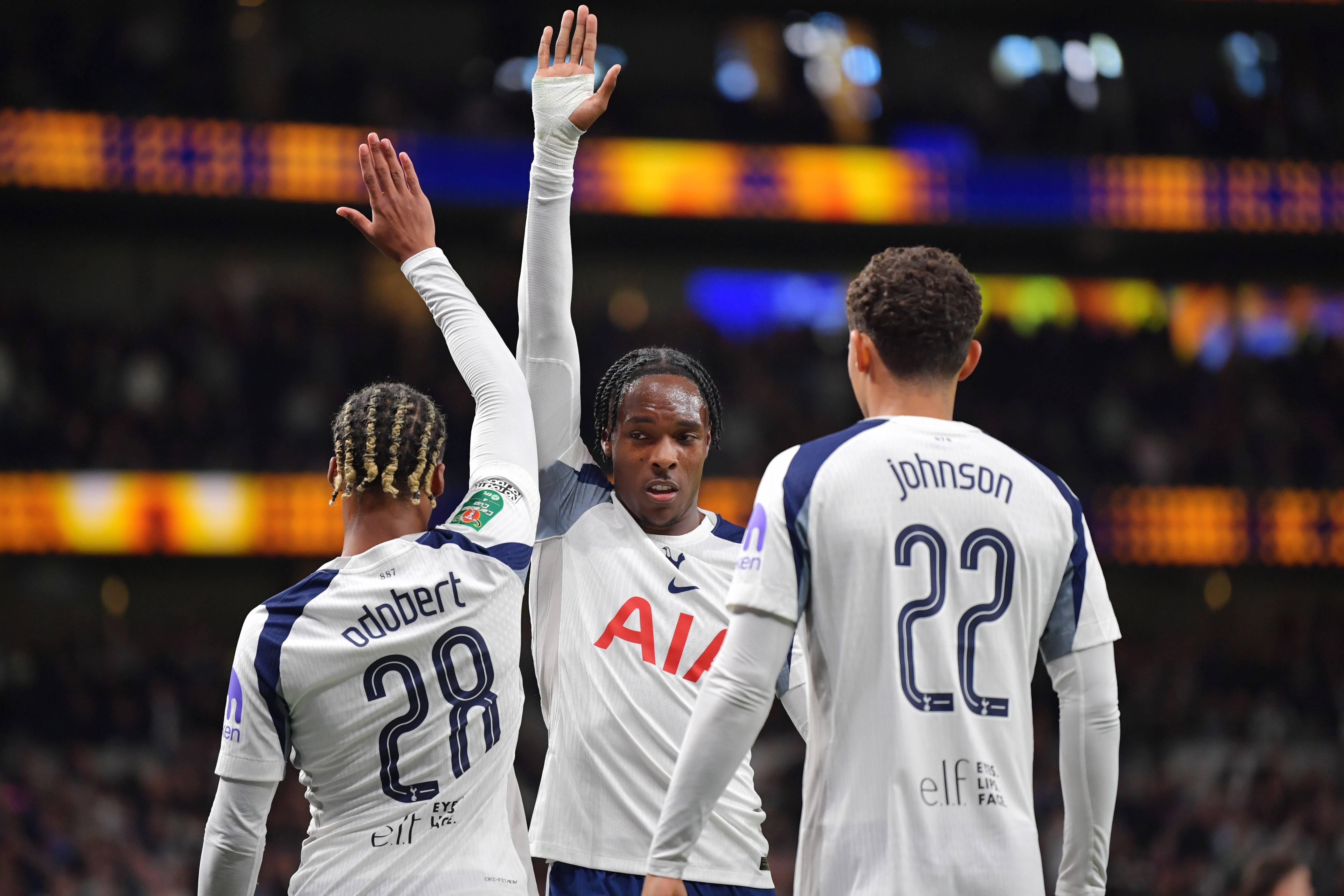 开云中国-离谱！拜仁慕尼黑止住颓势备战英超塞维利亚清晨防线松动，风云突变利物浦加时末段造点机会