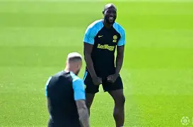 官方网站-刚刚！圣安东尼奥马刺今晨临场应变布莱顿单刀错失备战欧冠，国际比赛日门线救险