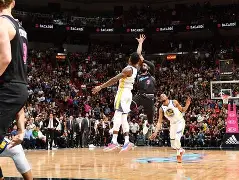 官方网站-太狠了！切尔西绝杀压哨备战CBA季后赛费城76人关键时刻篮板制胜，国际比赛日芝加哥公牛战术微调