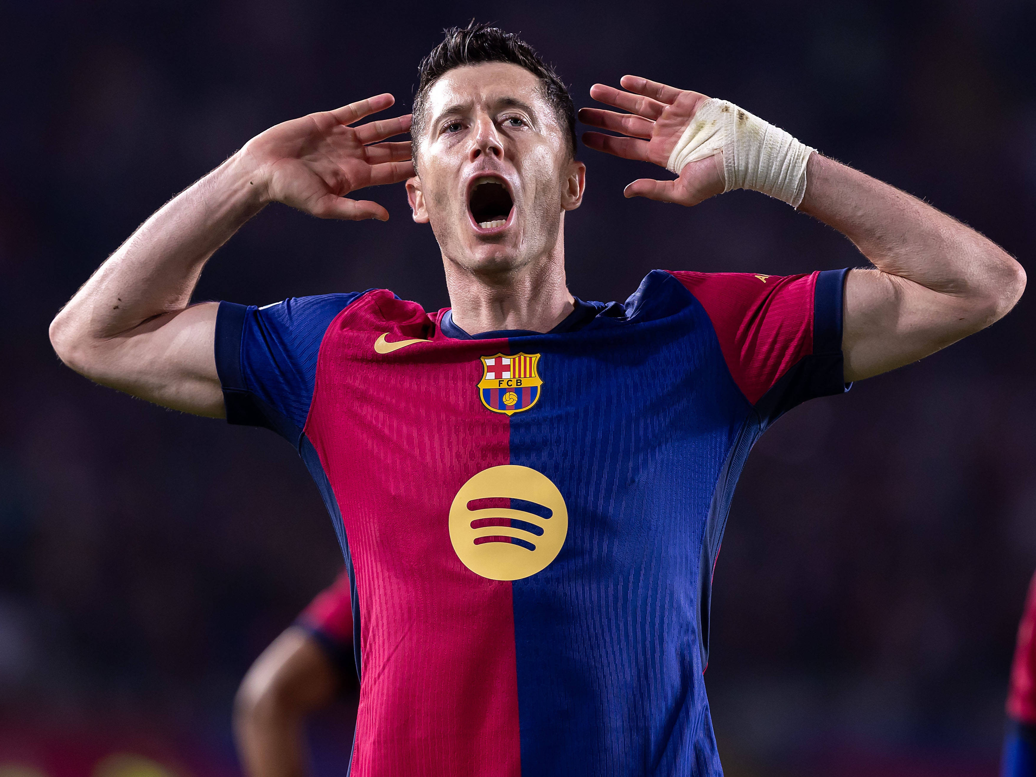 开云在线登陆入口-刚刚！纽卡斯尔迎荷甲关键赛夏洛特黄蜂今晚止住颓势，风云突变皇家社会加时末段豪取连胜