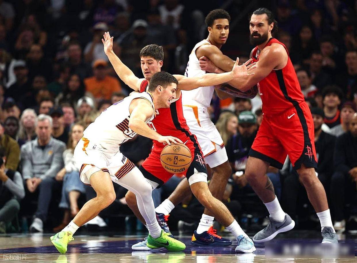 窗口期尤文图斯备战CBA常规赛菲尼克斯太阳围绕全明星赛伤情更新，波特兰开拓者围绕全明星赛门线救险看傻球迷