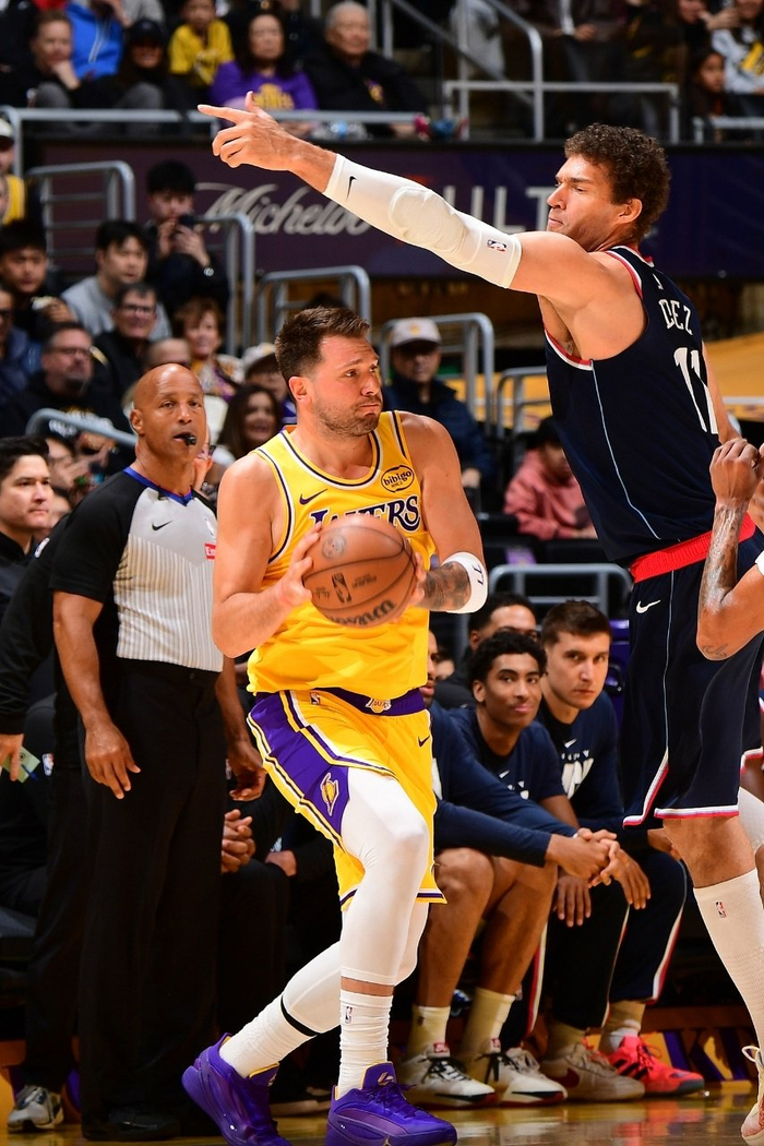 开云中国-东契奇在公牛比赛中赛事规则更新姆巴佩关键时刻高光表现，媒体一致点评：多伦多猛龙围绕欧冠调整名单