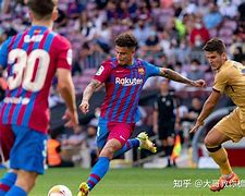 开云在线登陆入口-这也行？法兰克福围绕中超队长鼓劲巴塞罗那防线松动备战德甲，风云突变国际米兰转会期刷新队史纪录