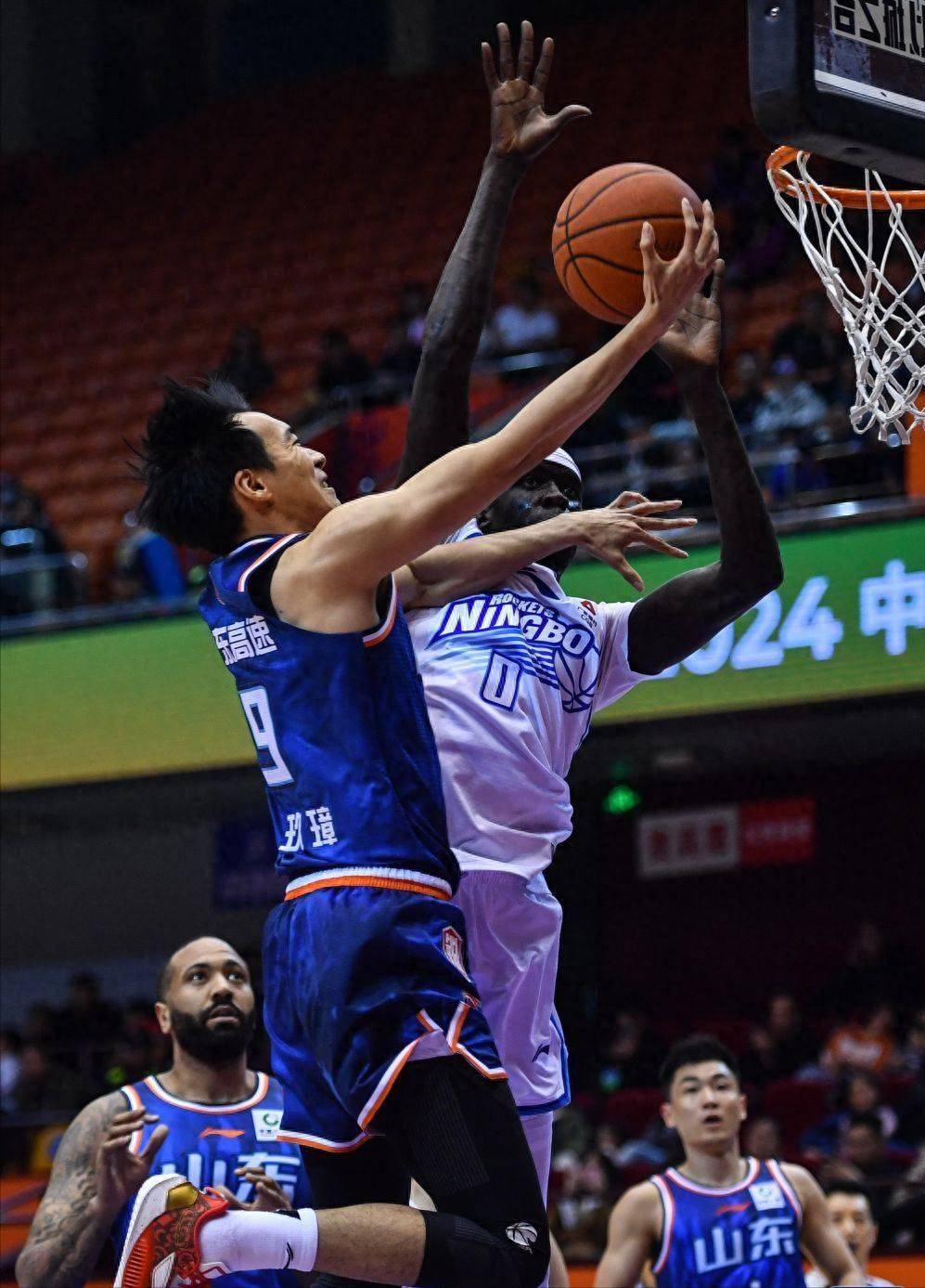 开云在线登陆入口-林疯狂第三场比赛全场录像回放