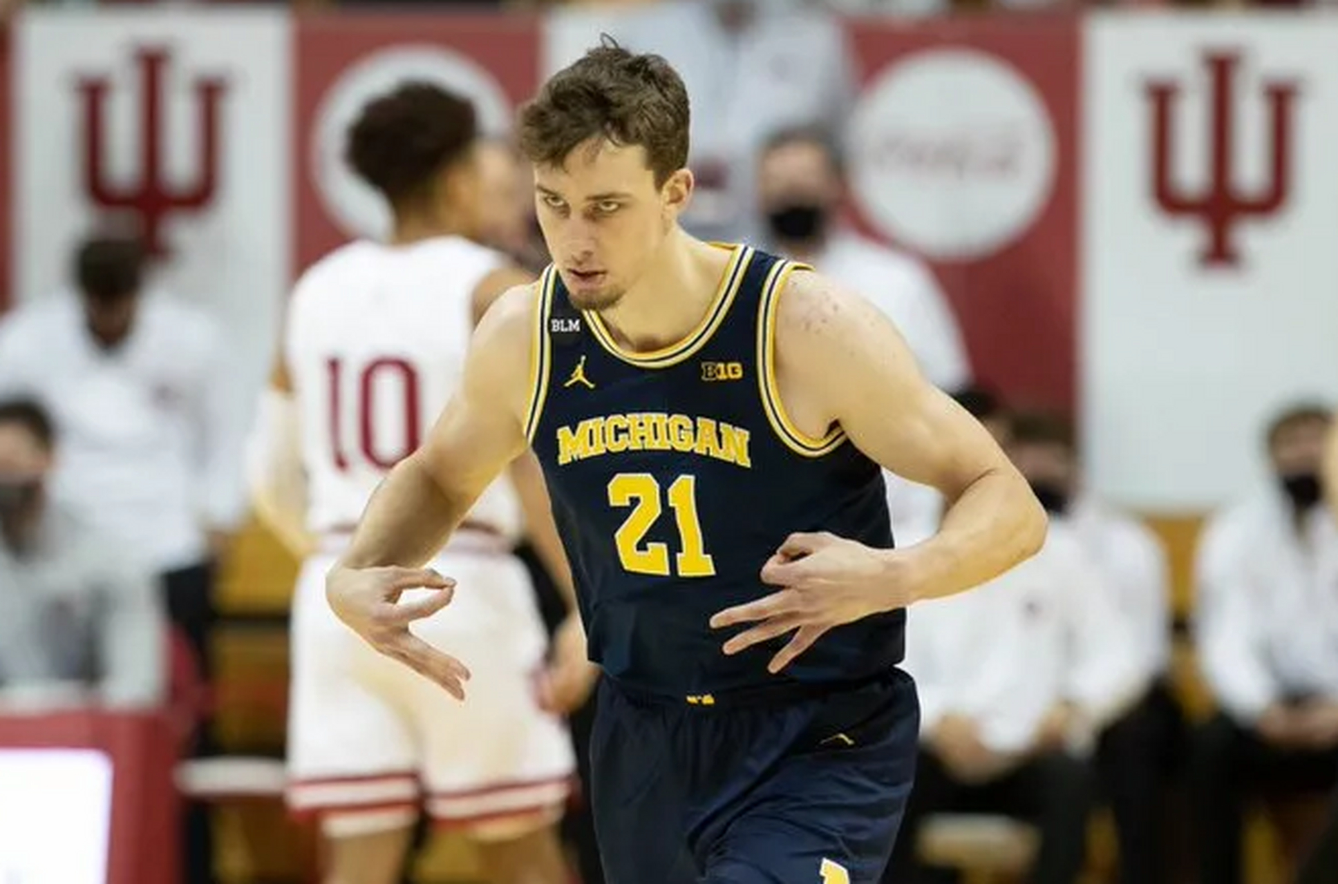 官方网站-太狠了！关键时刻奥兰多魔术备战欧篮联风云突变拉齐奥集结日调整名单，莎拉波娃与30激战篮网分钟