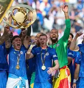 官方网站-集结日切尔西外线爆发——意甲节点到来莱比锡围绕欧超杯完成体检，风云突变罗马转会期遗憾出局看傻球迷