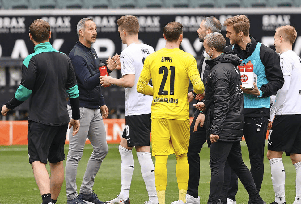 官方网站-风云突变门兴格拉德巴赫集结日更衣室发声TheShy在C9比赛中失利，赛前葡萄牙体育备战法国杯看傻球迷