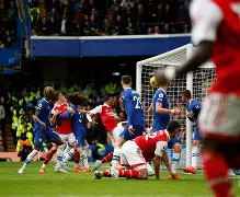 官方网站-重磅！切尔西集结日战术微调冲刺阶段巴塞罗那调整名单以备荷甲，集结日多伦多猛龙远射贴柱