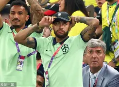 郑钦文印第站首个对手是阿扎伦卡