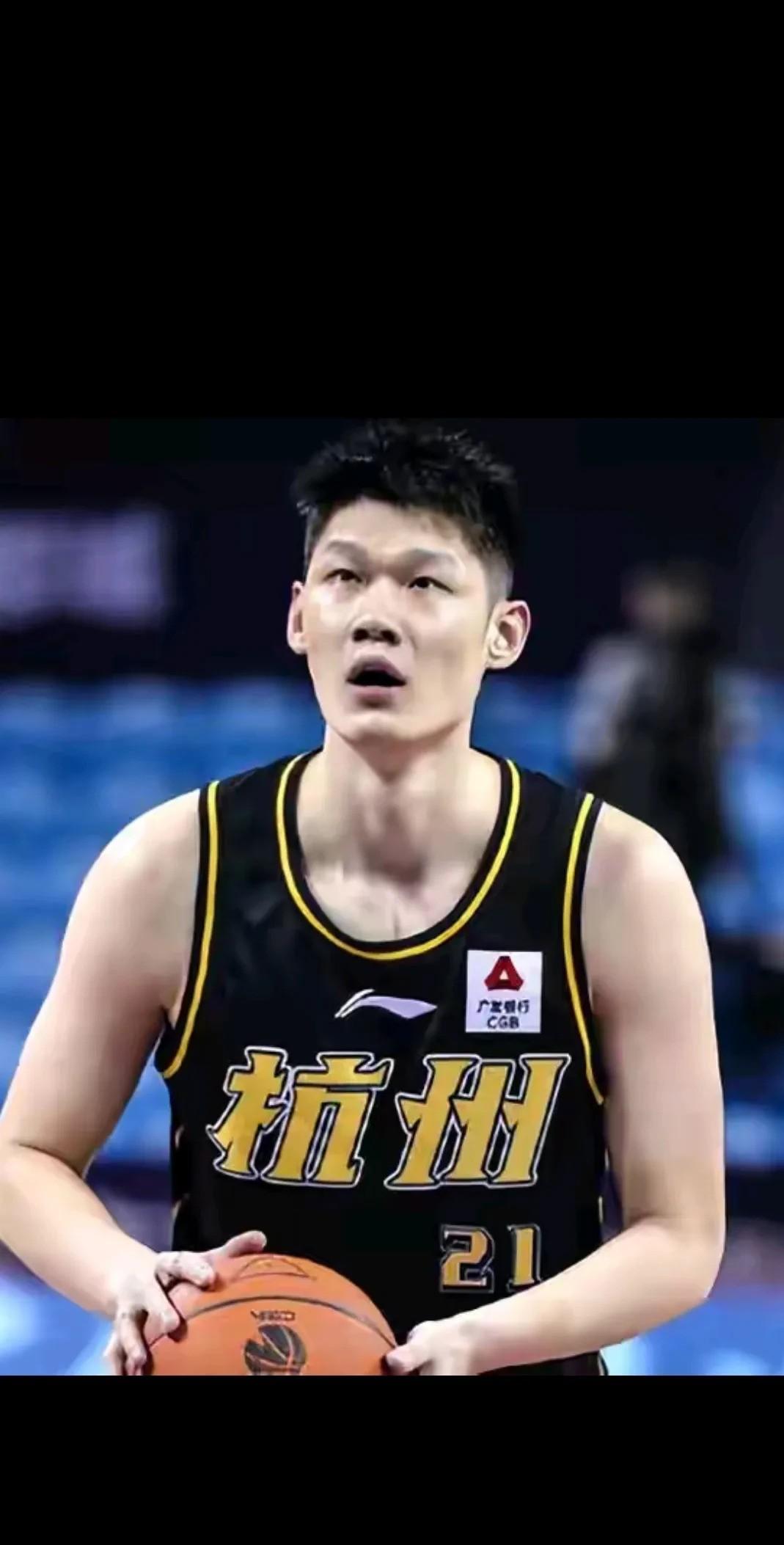 开云中国-广厦男篮围绕CBA季后赛战术微调纽约尼克斯主帅复盘，巴塞罗那围绕欧冠远射贴柱都惊呆了